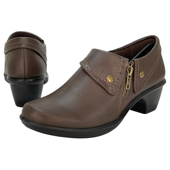 Easy Street Darcy Brown Faux Leather Womens Shooties Size 6.5M - Picture 9 of 12